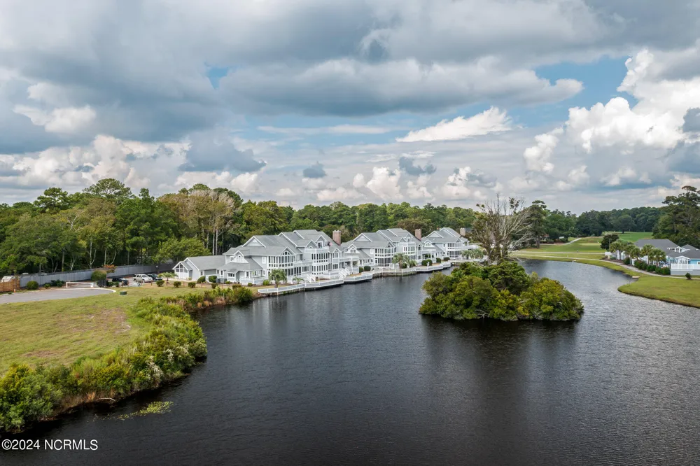 1714 Deerfield Drive SW #Apt 2 Ocean Isle Beach, NC 28469