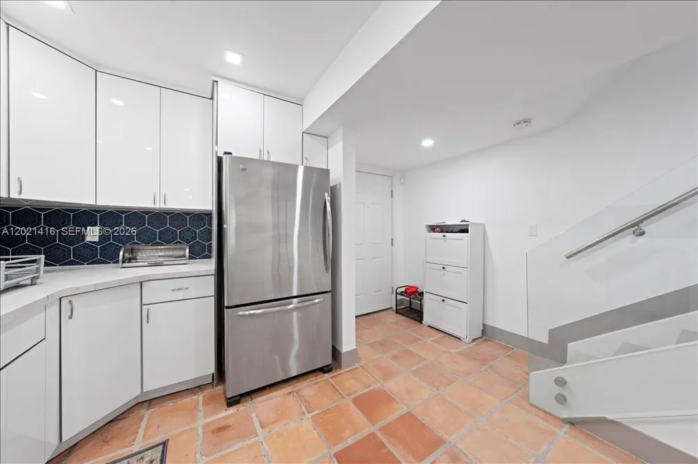 5750 Turin St #207 Coral Gables, FL 33146