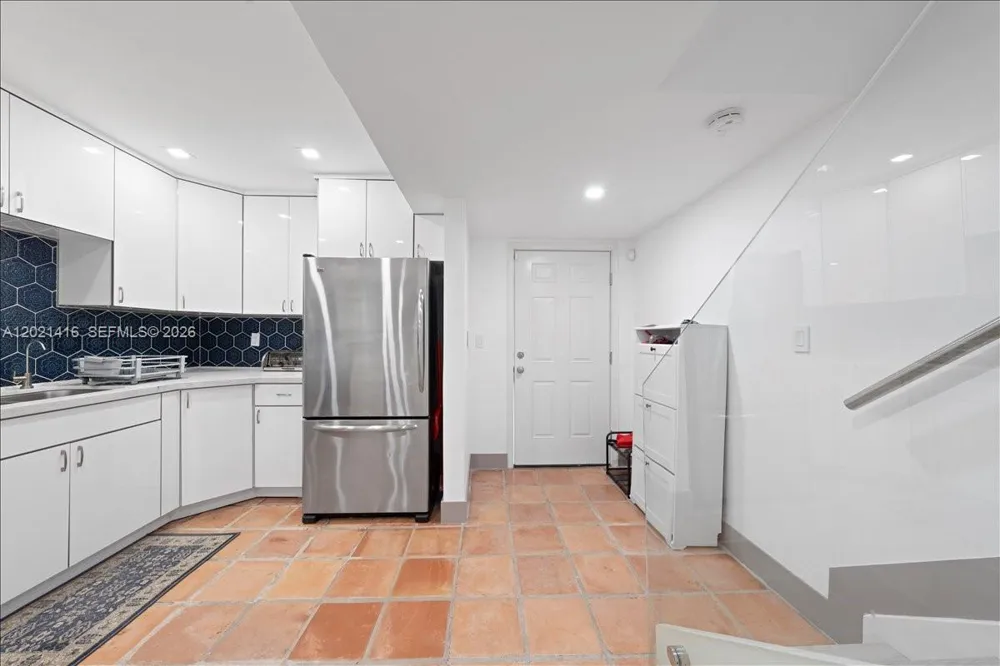 5750 Turin St #207 Coral Gables, FL 33146