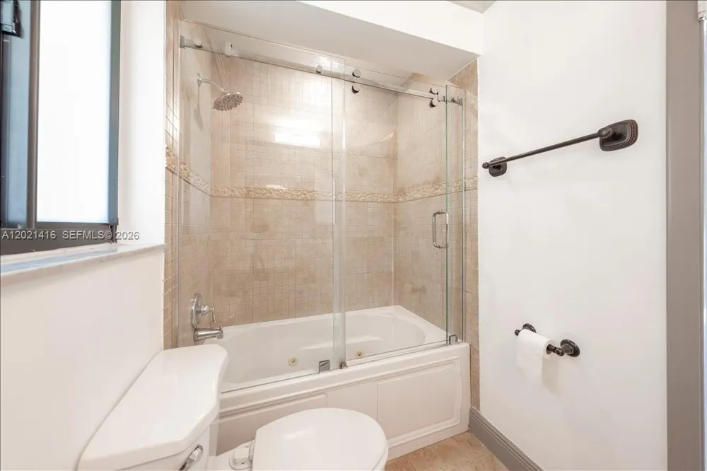 5750 Turin St #207 Coral Gables, FL 33146