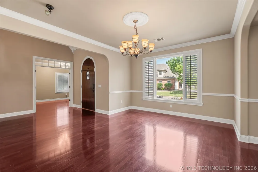2508 Kingston Drive Bartlesville, OK 74006