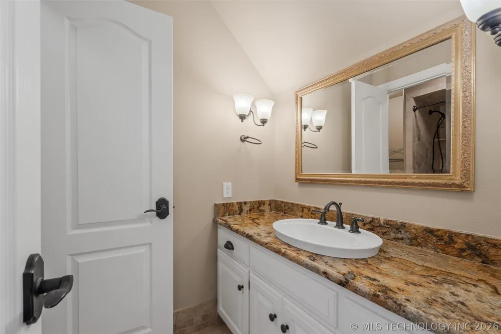 2508 Kingston Drive Bartlesville, OK 74006