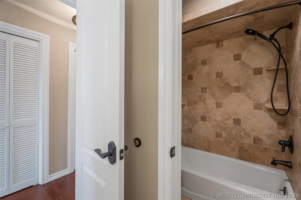 2508 Kingston Drive Bartlesville, OK 74006