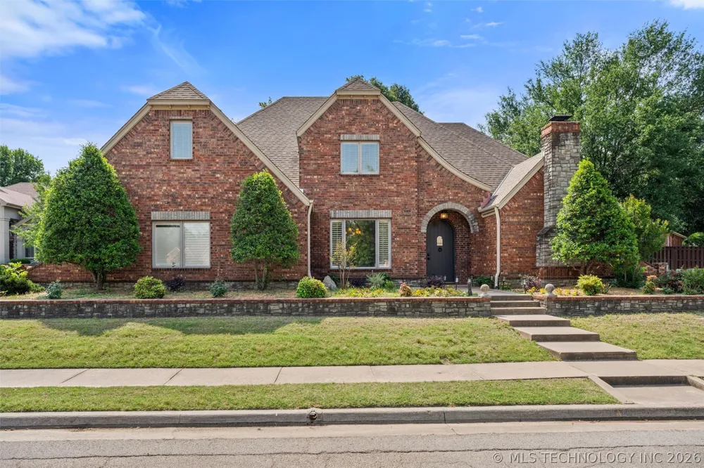 2508 Kingston Drive Bartlesville, OK 74006
