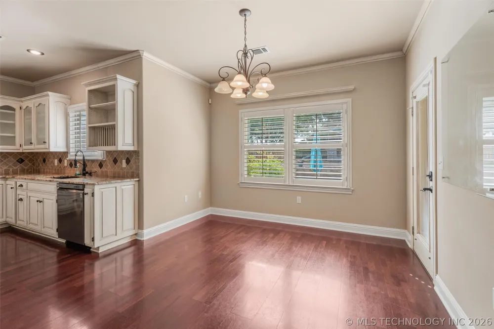 2508 Kingston Drive Bartlesville, OK 74006