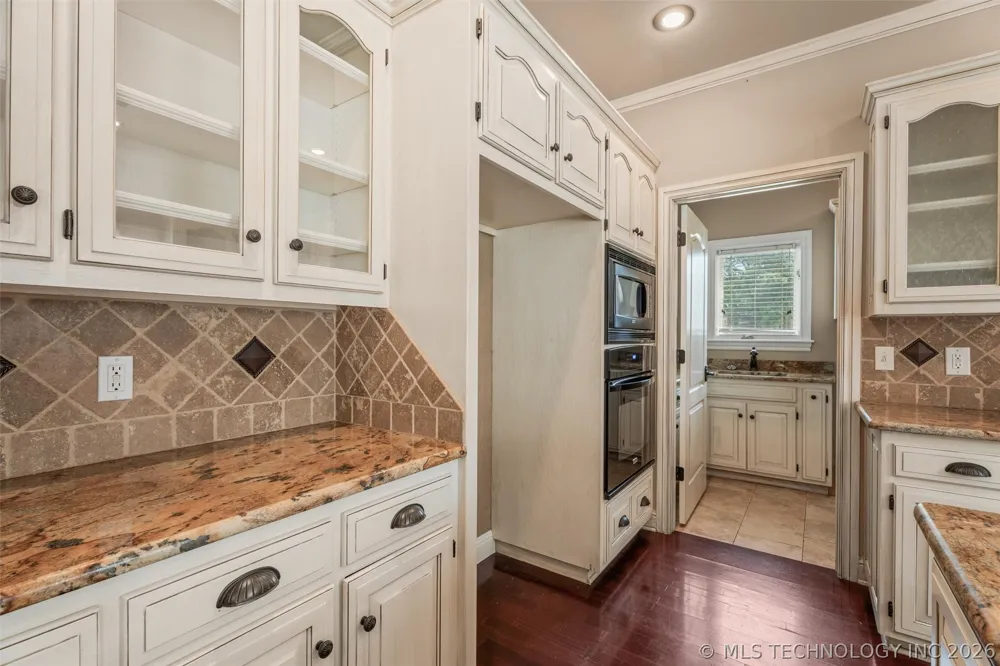 2508 Kingston Drive Bartlesville, OK 74006