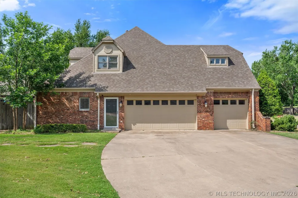 2508 Kingston Drive Bartlesville, OK 74006