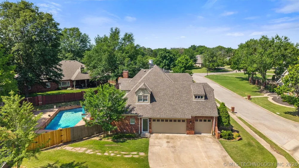 2508 Kingston Drive Bartlesville, OK 74006