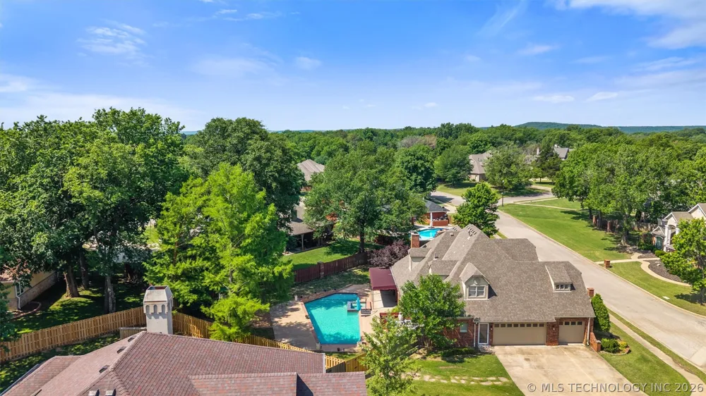 2508 Kingston Drive Bartlesville, OK 74006
