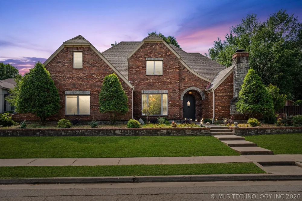 2508 Kingston Drive Bartlesville, OK 74006