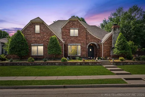2508 Kingston Drive