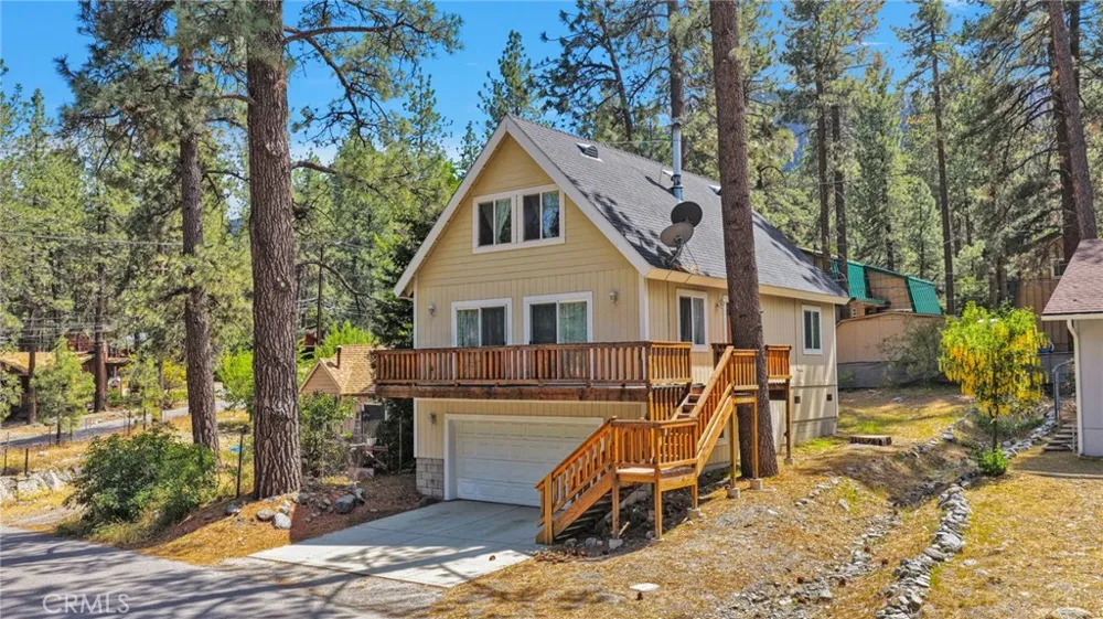 1661 Virginia Street Wrightwood, CA 92397