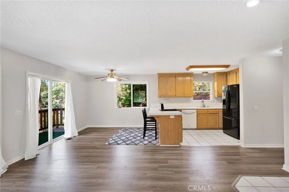 1661 Virginia Street Wrightwood, CA 92397