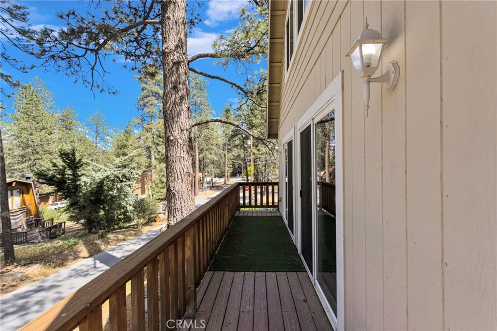 1661 Virginia Street Wrightwood, CA 92397