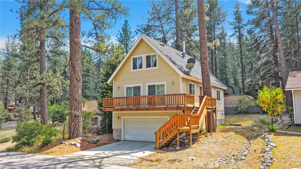 1661 Virginia Street Wrightwood, CA 92397