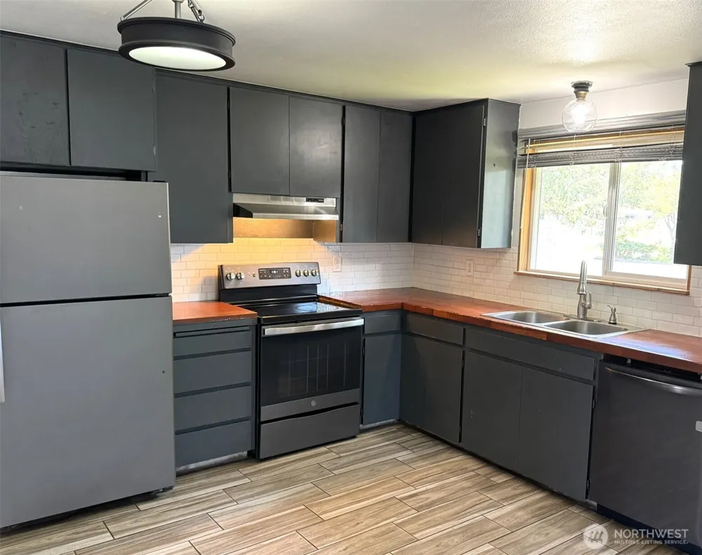 913 G STREET Westport, WA 98595