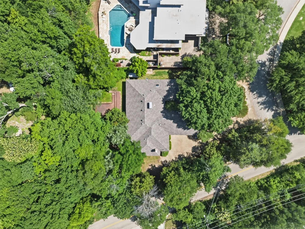 7211 Valley View Place Dallas, TX 75240