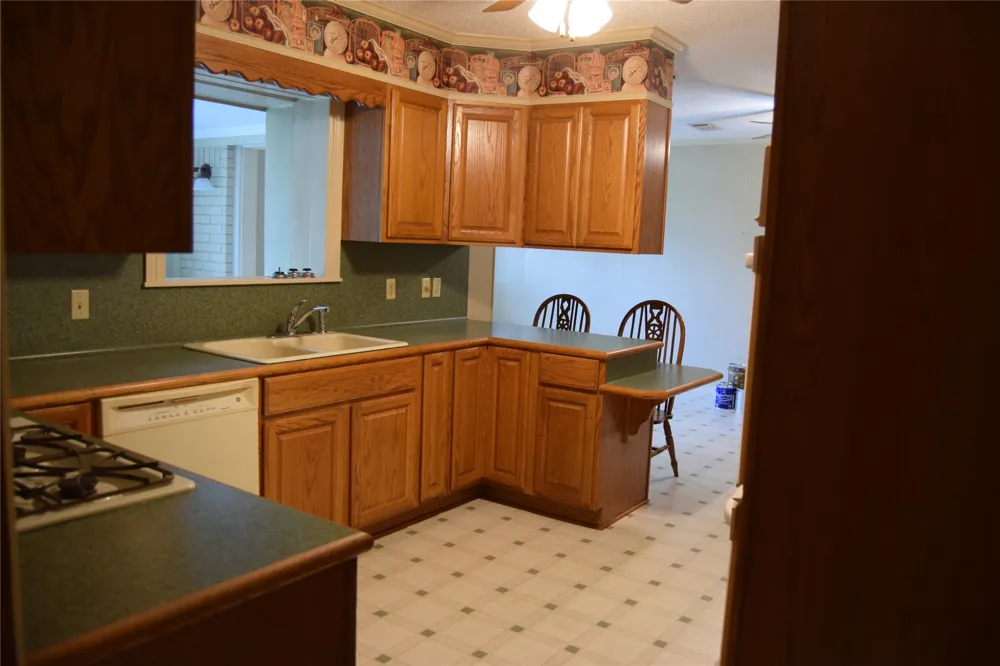 902 Hinton Street Minden, LA 71055