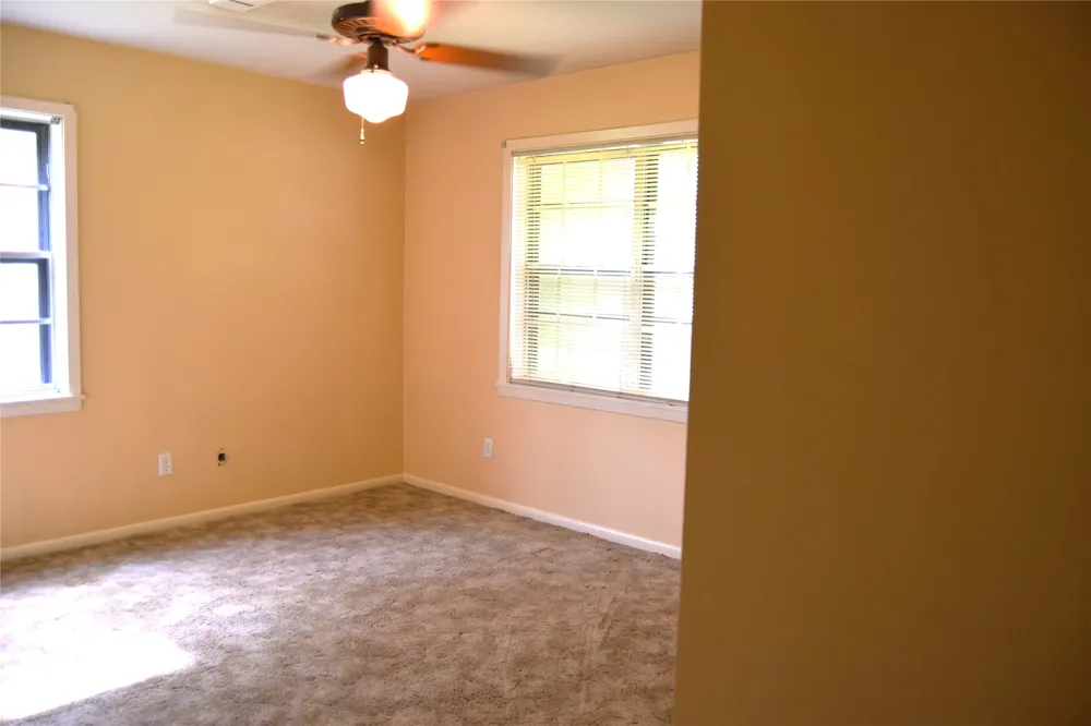 902 Hinton Street Minden, LA 71055