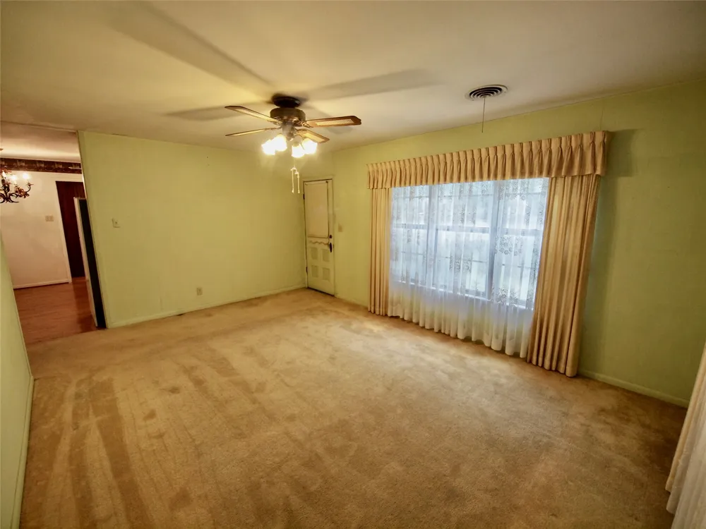 804 Kentucky Street Graham, TX 76450