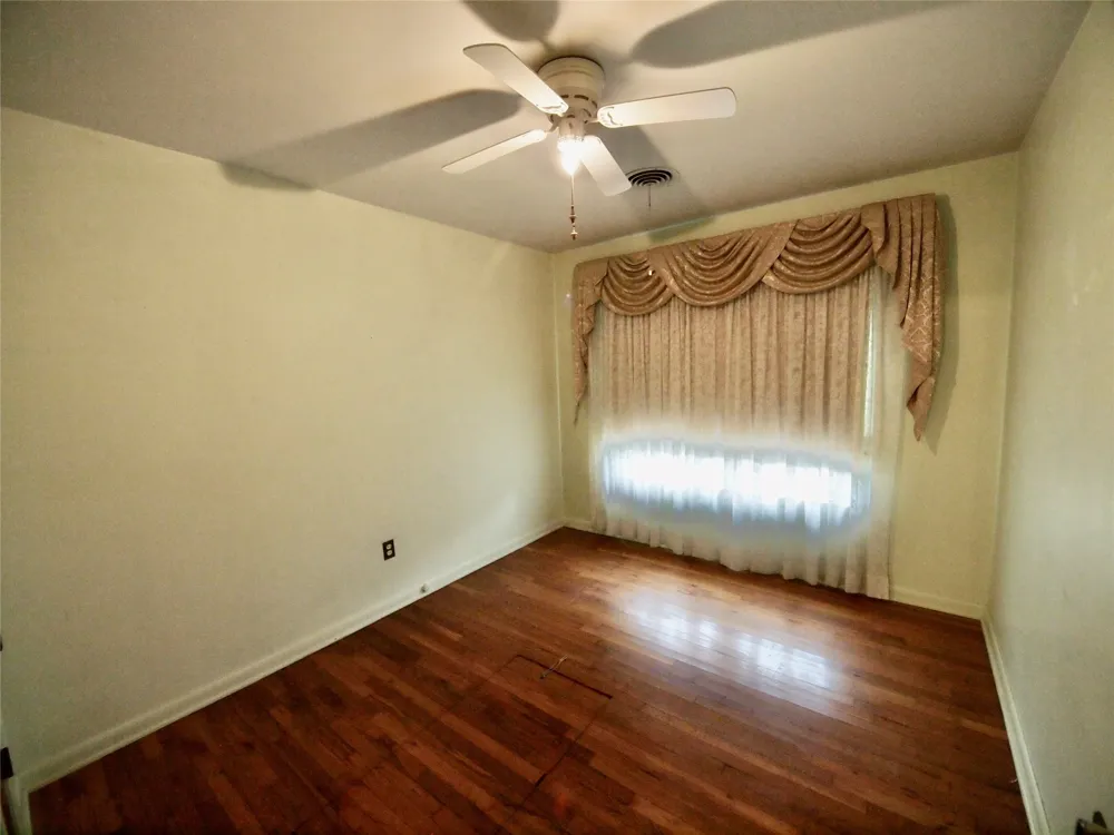 804 Kentucky Street Graham, TX 76450