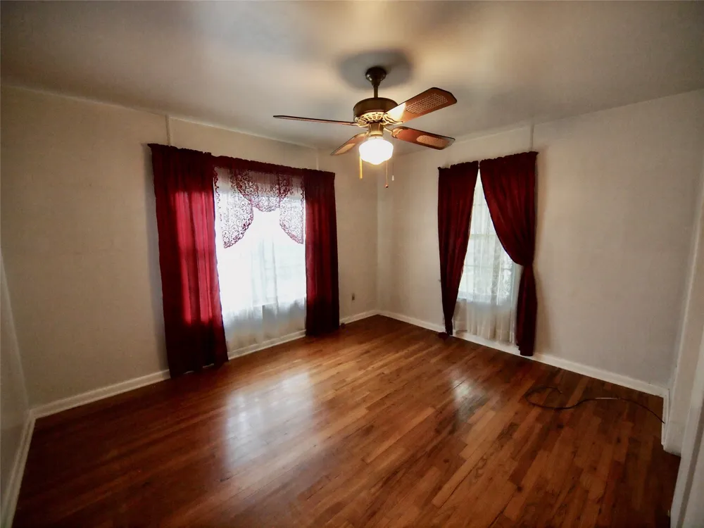 804 Kentucky Street Graham, TX 76450