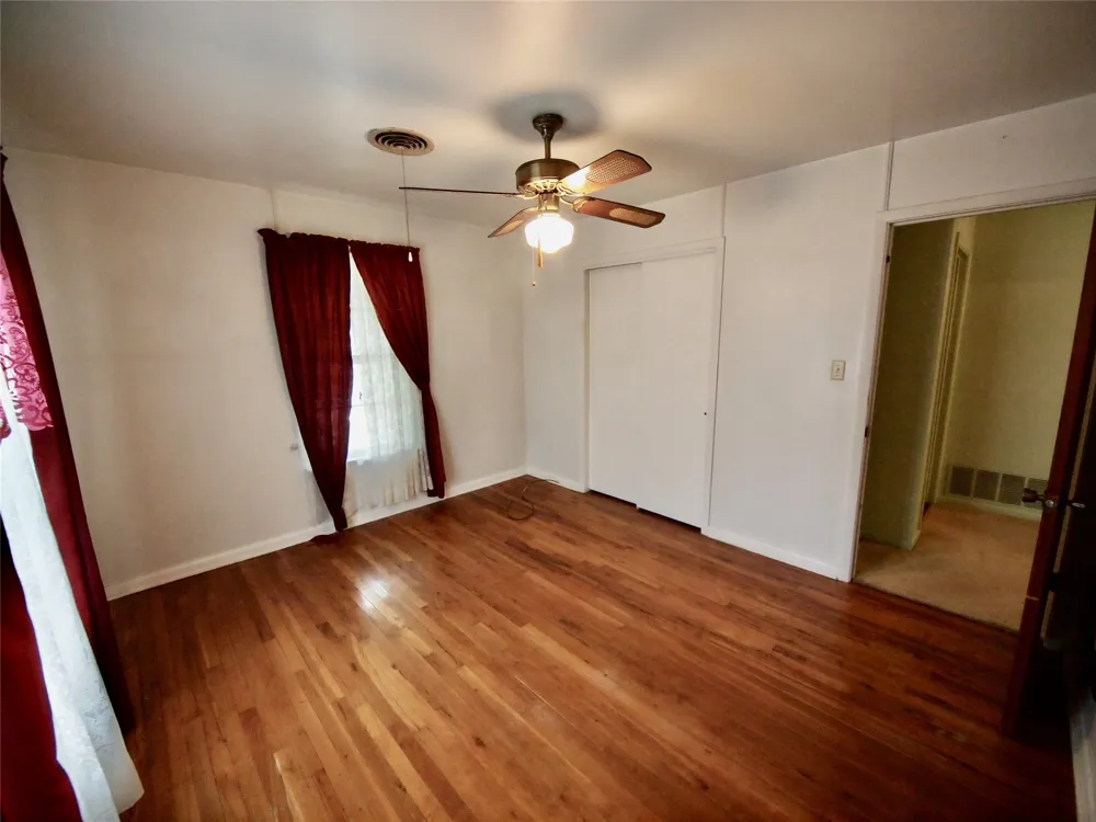804 Kentucky Street Graham, TX 76450