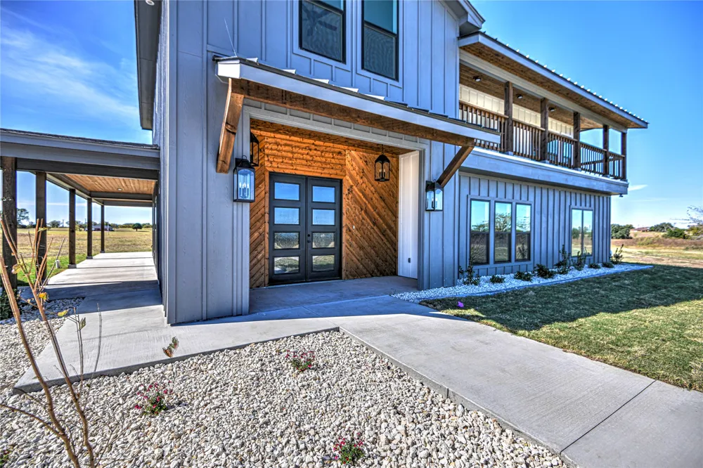 8186 S Lone Star Parkway Moody, TX 76557