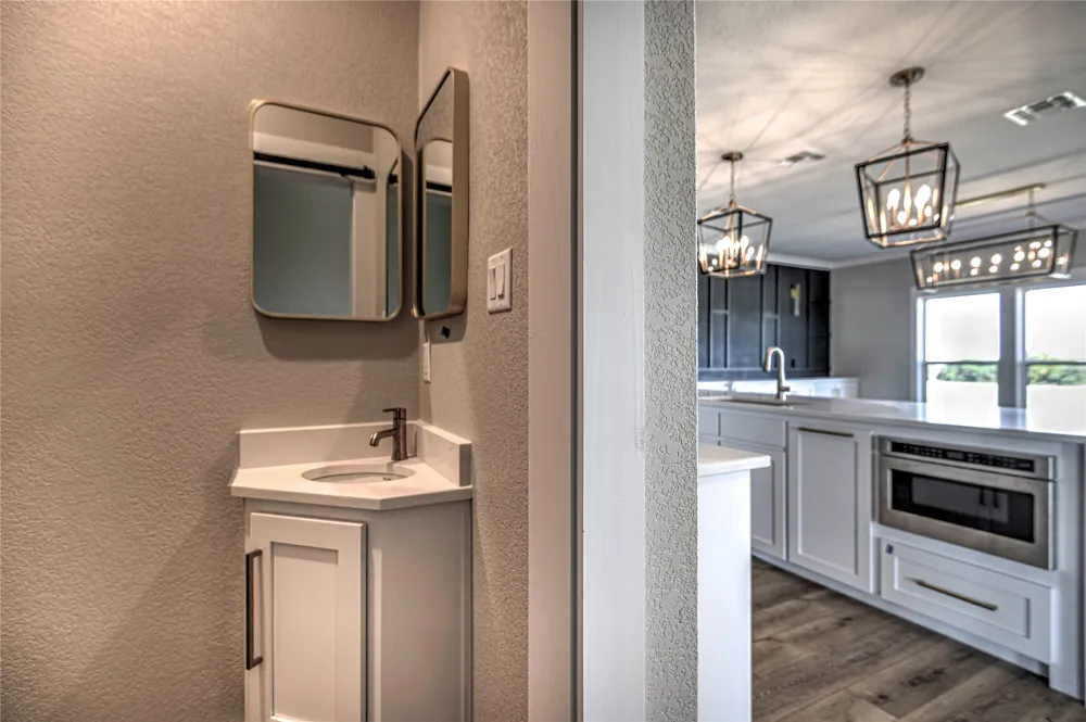8186 S Lone Star Parkway Moody, TX 76557