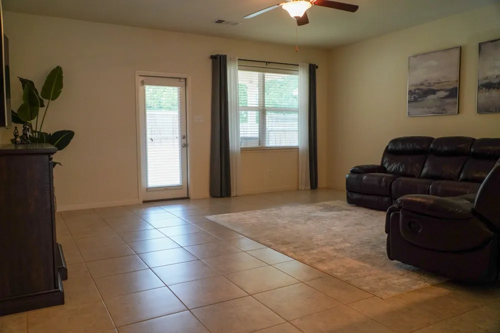 13624 Helix Bridge Way Crowley, TX 76036