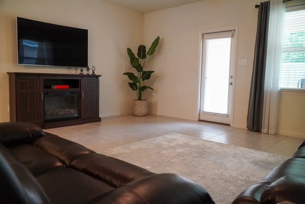 13624 Helix Bridge Way Crowley, TX 76036