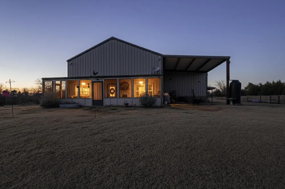 2800 County Road 2905 Dodd City, TX 75438