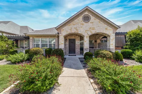 5715 Hummingbird Lane
