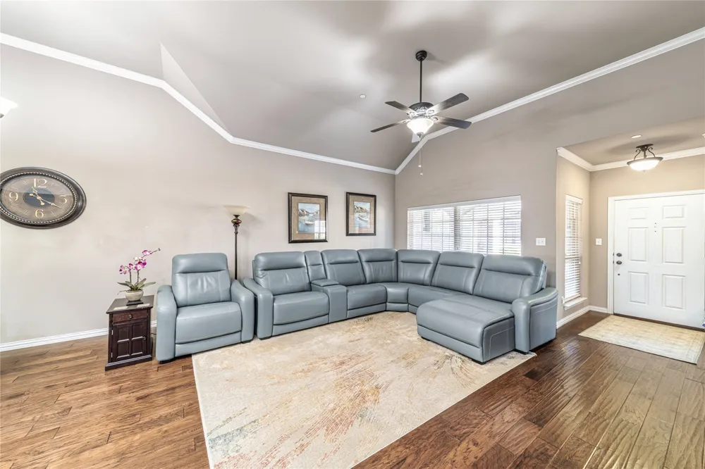 5715 Hummingbird Lane Fairview, TX 75069