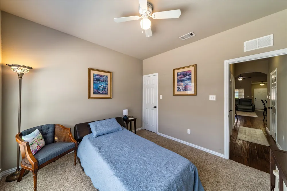 5715 Hummingbird Lane Fairview, TX 75069