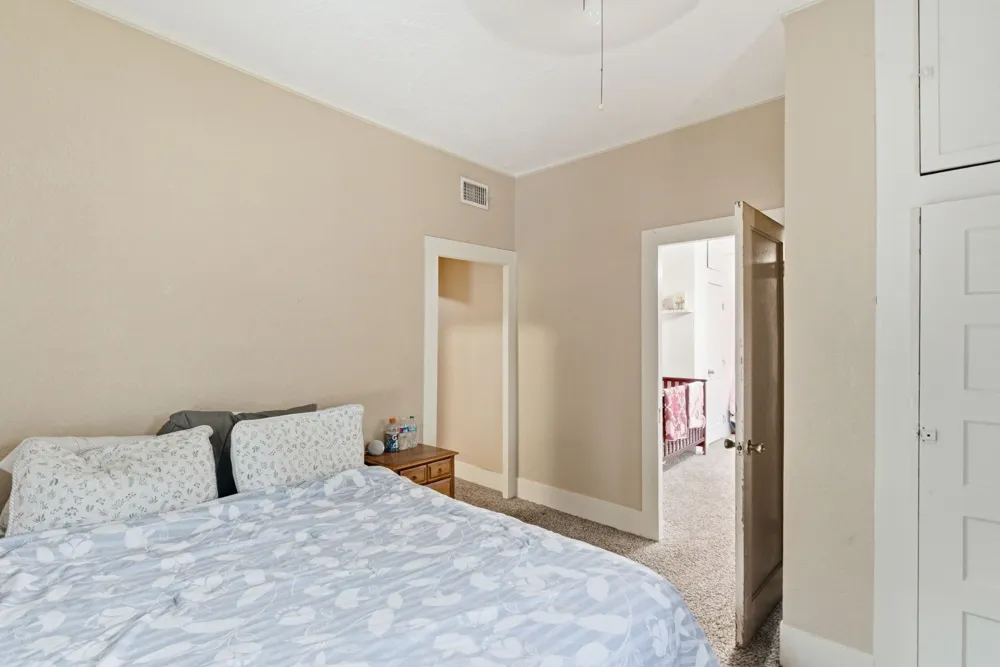 525 S Austin Street De Leon, TX 76444