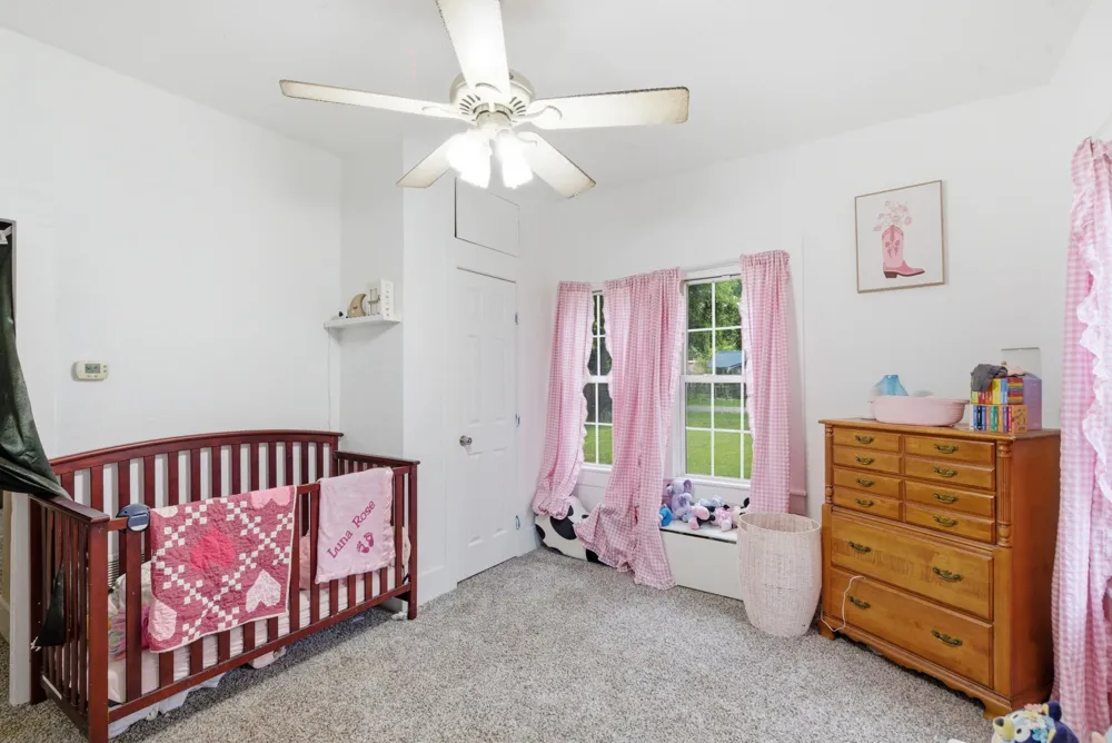 525 S Austin Street De Leon, TX 76444