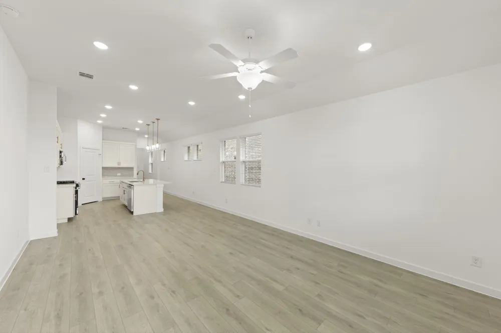 5915 Laurel Lake Lane Pilot Point, TX 76258
