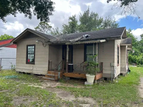 214 Bolden Street