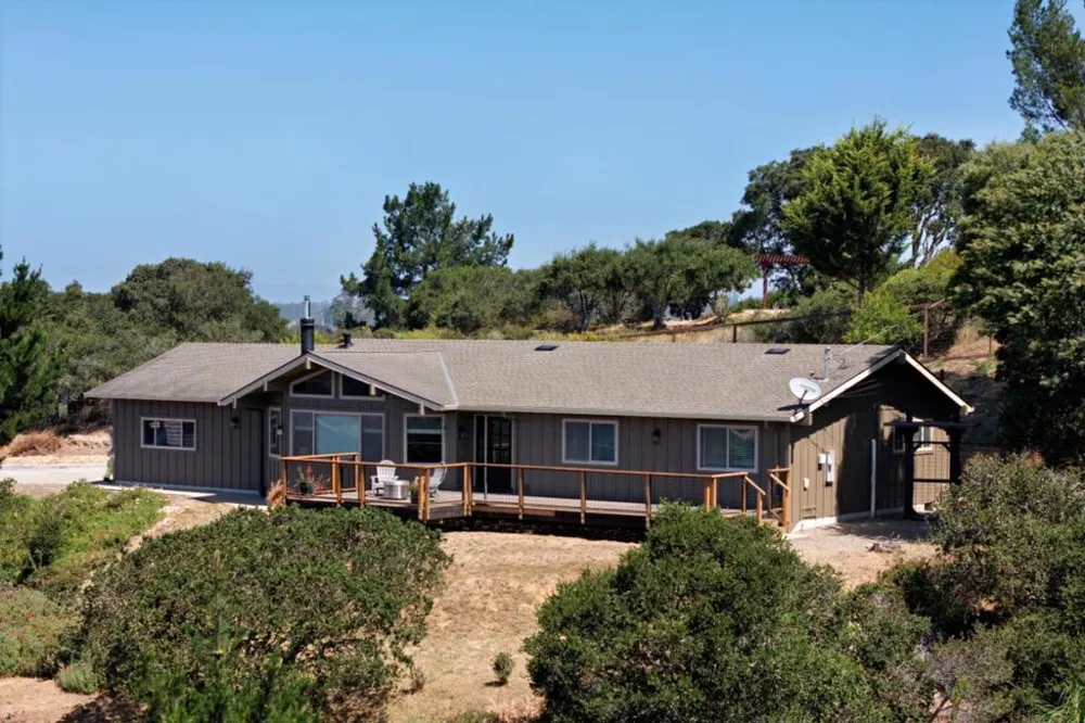8607 Berta Canyon Court Salinas, CA 93907