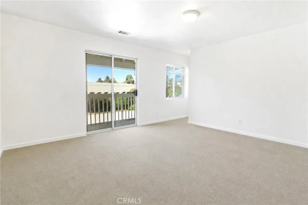 7008 Summit Valley Hesperia, CA 92345