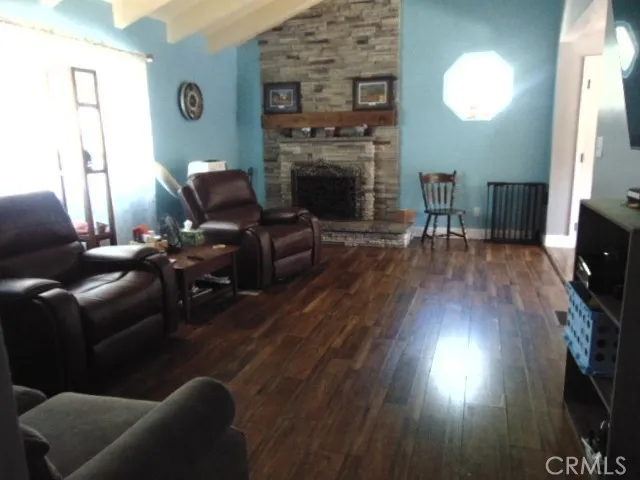454 Del Norte Corning, CA 96021