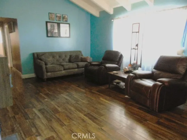454 Del Norte Corning, CA 96021