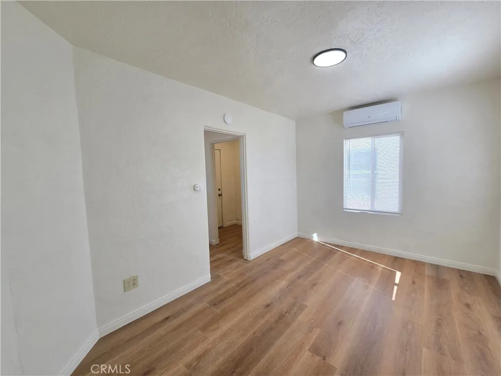 16039 L Mojave, CA 93501