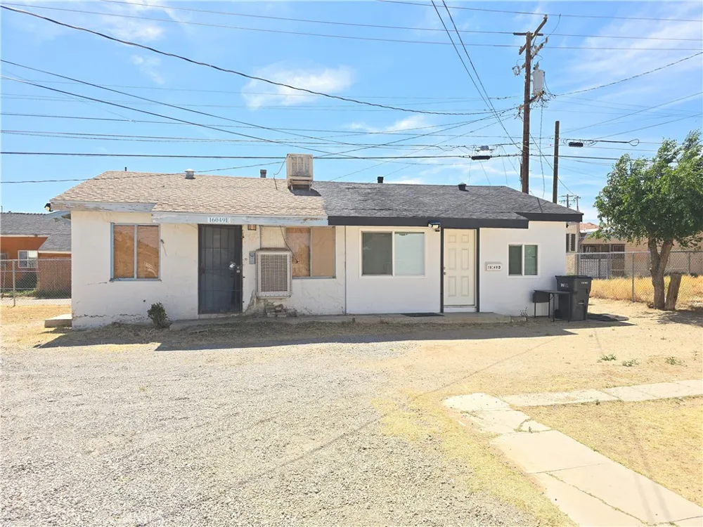 16039 L Mojave, CA 93501