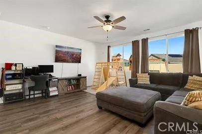 914 Haviture Hemet, CA 92543