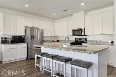 914 Haviture Hemet, CA 92543