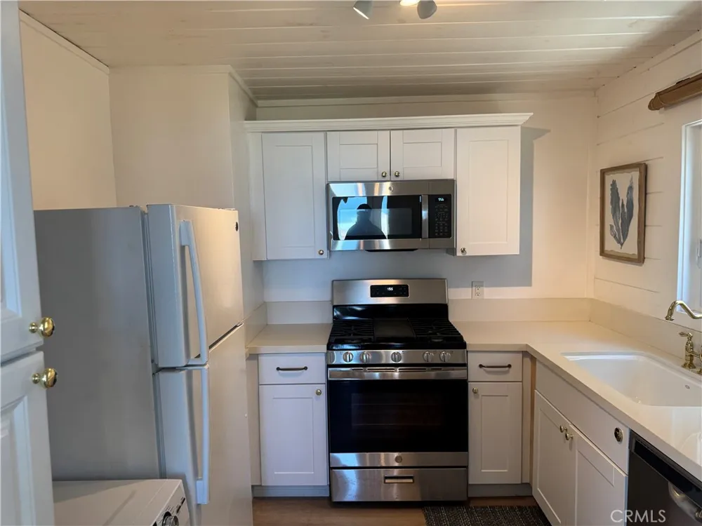 1398 Seacoast #A Imperial Beach, CA 91932