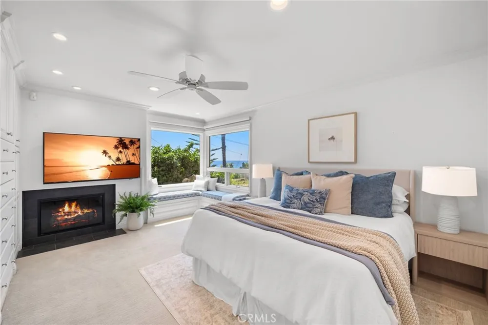 260 Arch Laguna Beach, CA 92651