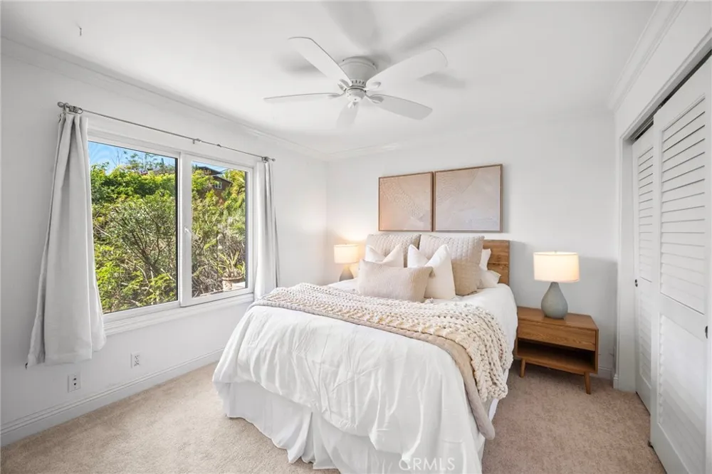 260 Arch Laguna Beach, CA 92651